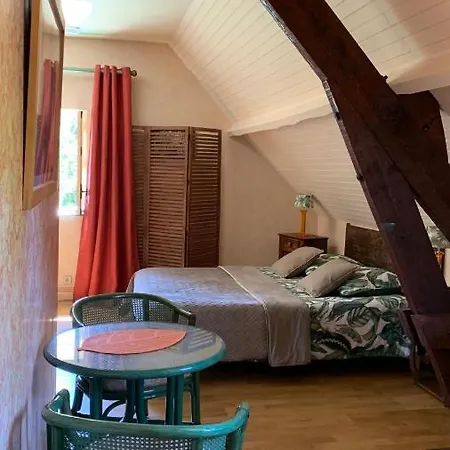 Le Moulin Du Boisset Nocleg ze śniadaniem Saint-Denis-lès-Martel