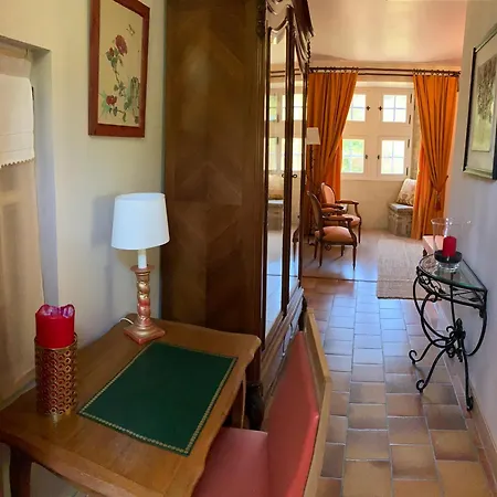 Nocleg ze śniadaniem Le Moulin Du Boisset 3*