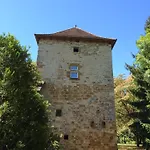 Le Moulin Du Boisset לינה וארוחת בוקר